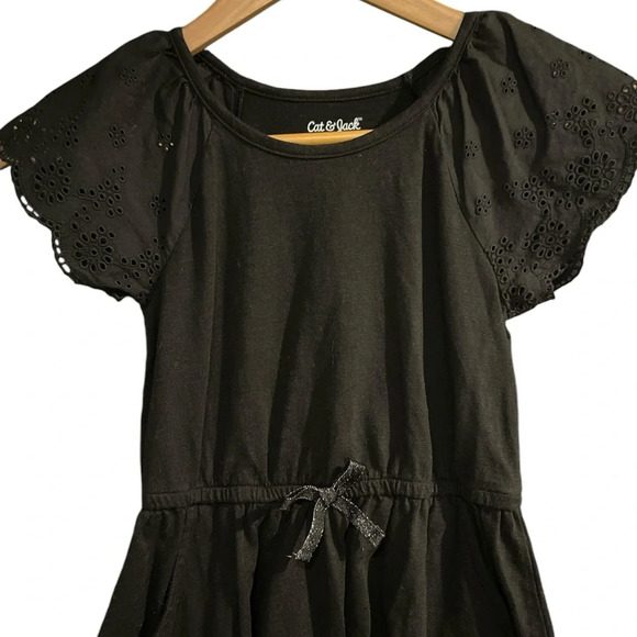 3/$20 Cat & Jack black eyelet lace sleeve dress girls size med 7/8 Like New - Picture 2 of 6